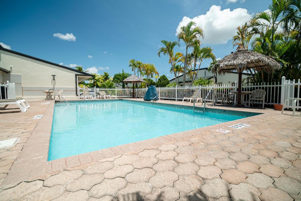 Travelodge By Wyndham Florida City/Homestead/Everglades Exterior foto